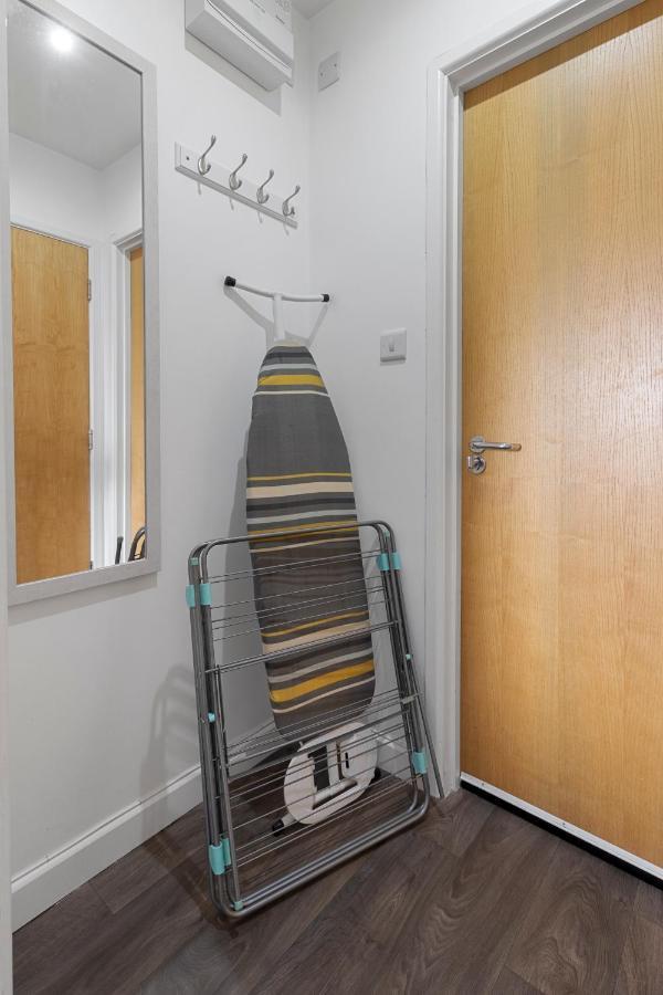 Apartment Centre Stoop
