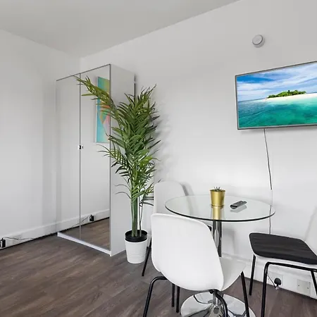 Exeter City Centre Apartments Stoop Apartment Exterior photo